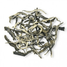 Зелений чай Білий Маофінг Діамантовий Дракон з/б 100 г Зелений чай Білий Маофінг Діамантовий Дракон з/б 100 г